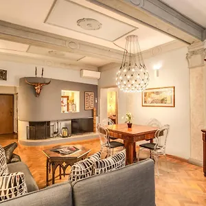 Governo Vecchio Appartement